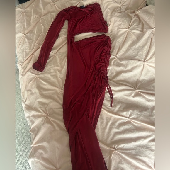 NWOT PrettyLittleThing dress - Picture 2 of 4